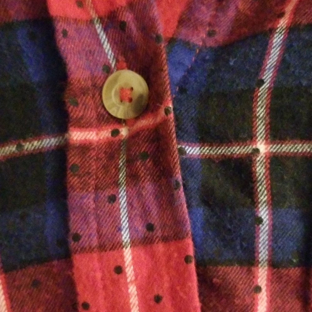 Red and blue flannel - Picture 4 of 4